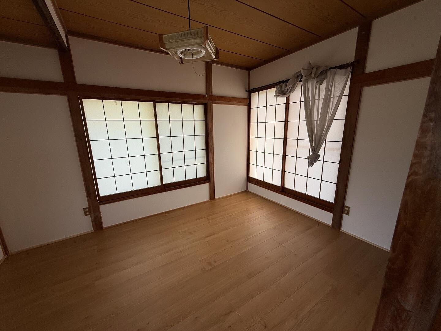 🏠✨ 今日は嵐山町でリフォームしました！和室だったお部屋が、